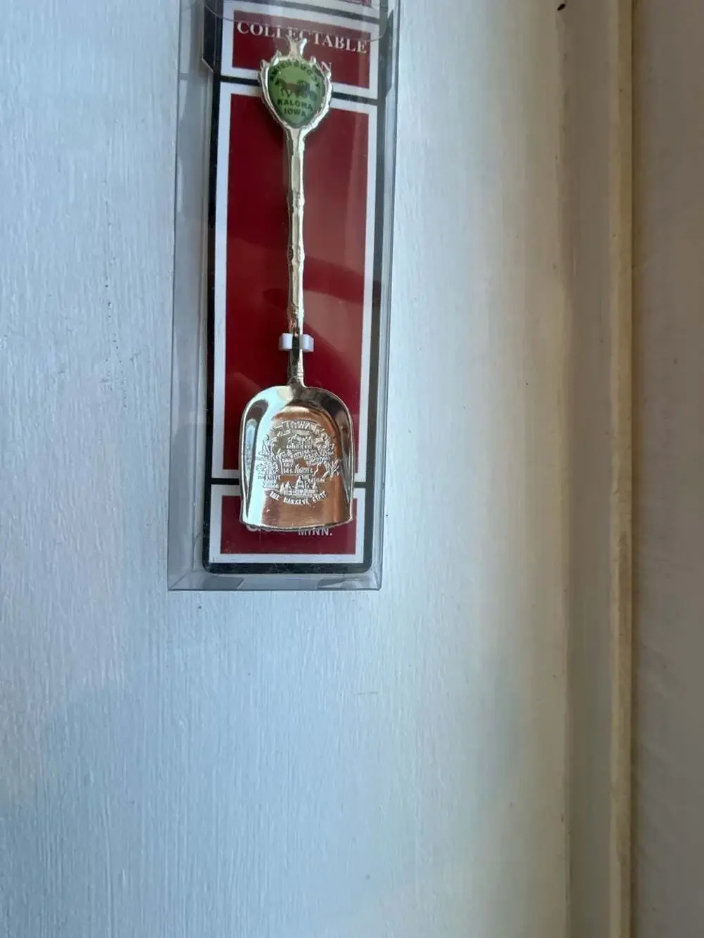 Vintage Amish Buggy Kalona Iowa Souvenir Shovel Spoon Collectible